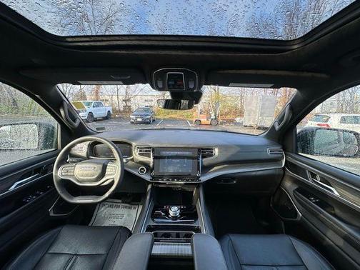 2024 Jeep Wagoneer L Series II 4x4