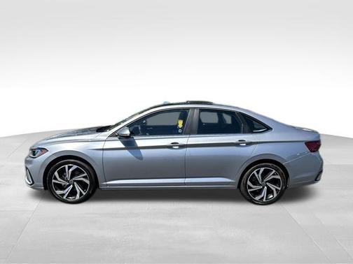 Silver Metallic 2025 Volkswagen Jetta 1.5T SEL