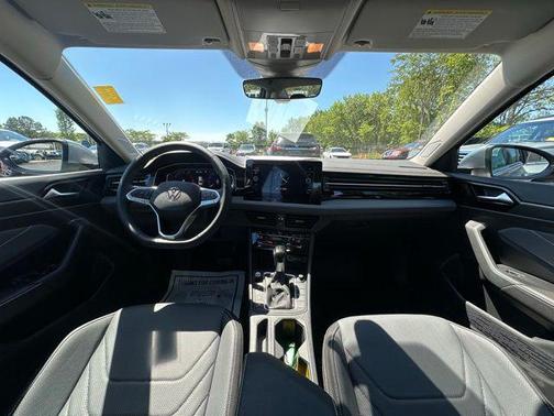 Silver Metallic 2025 Volkswagen Jetta 1.5T SEL