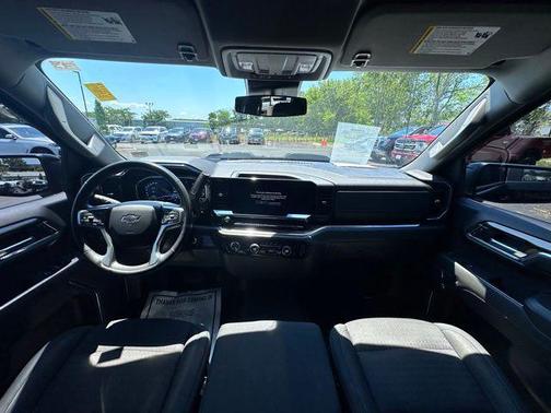 Black 2022 Chevrolet Silverado 1500 LT Trail Boss