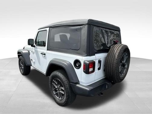Bright White Clearcoat 2025 Jeep Wrangler Sport S