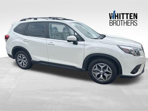 2022 Subaru Forester Premium