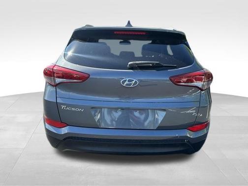 Coliseum Gray 2017 Hyundai TUCSON SE Plus