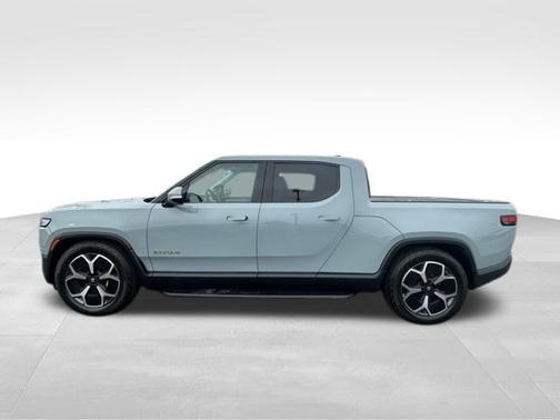 2022 Rivian R1T Adventure