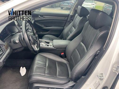 2022 Honda Accord Hybrid Touring