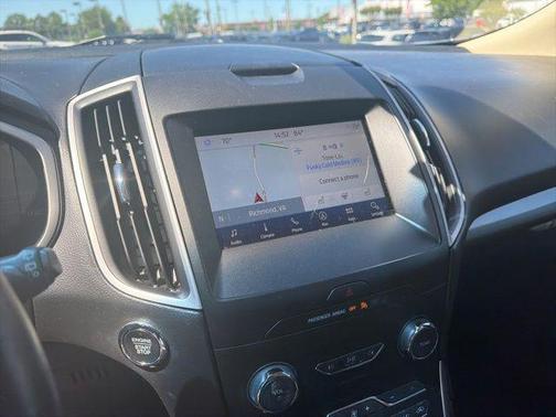 Blue Metallic 2019 Ford Edge SEL