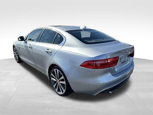 2017 Jaguar XE 20d Prestige