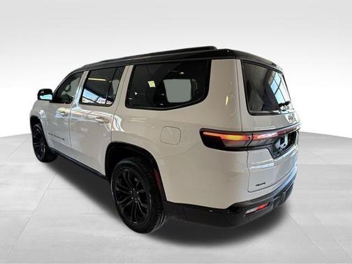Bright White Clearcoat 2026 Jeep Grand Wagoneer Summit Obsidian 4x4