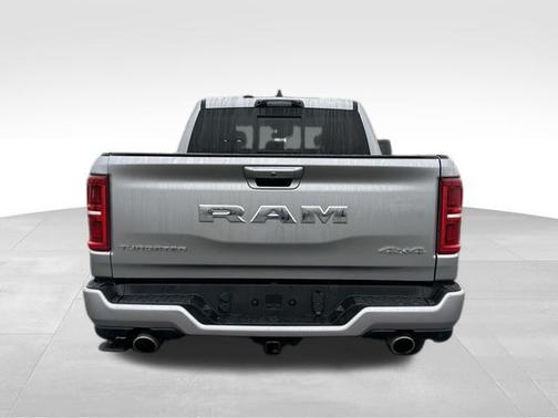 2025 RAM 1500 ST