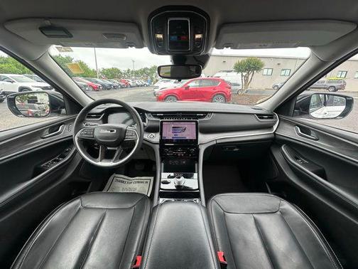 2023 Jeep Grand Cherokee Limited X