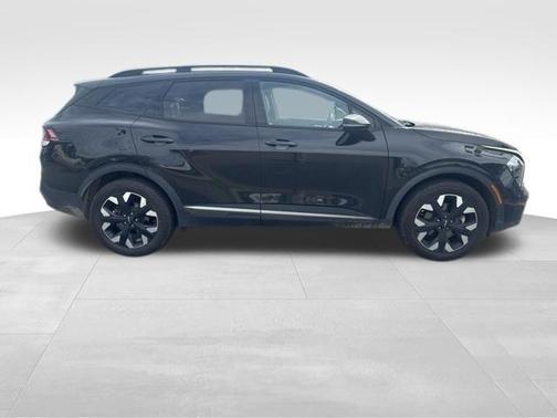 Ebony Black 2023 Kia Sportage X-Line