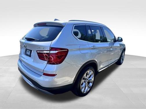 Glacier Silver Metallic 2016 BMW X3 xDrive28i