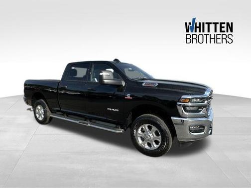2025 RAM 2500 Big Horn Crew Cab 4x4 6'4' Box
