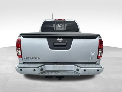 Brilliant Silver Metallic 2021 Nissan Frontier SV