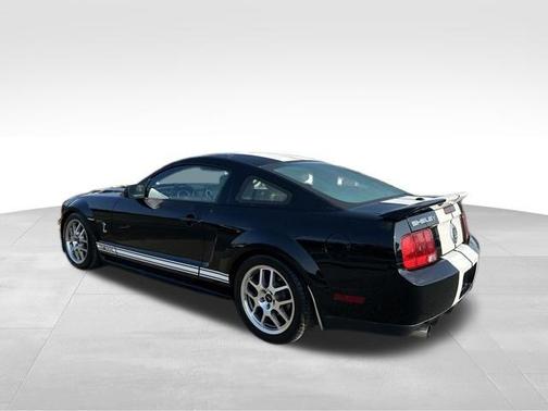 2007 Ford Shelby GT500 Base