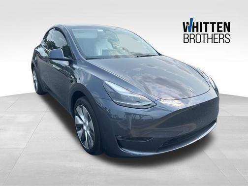 2023 Tesla Model Y Long Range Dual Motor All-Wheel Drive