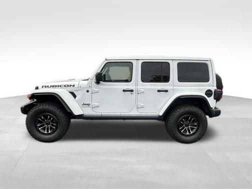 Bright White Clearcoat 2025 Jeep Wrangler Rubicon