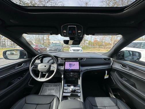 2025 Jeep Grand Cherokee Overland