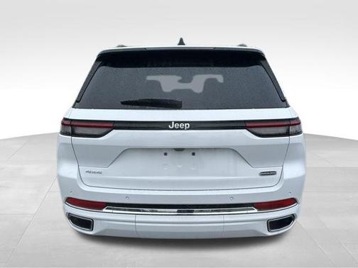 2025 Jeep Grand Cherokee Overland