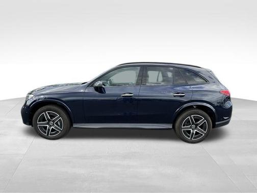 Nautical Blue Metallic 2023 Mercedes-Benz GLC 300 4MATIC