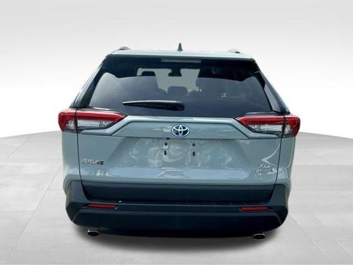 Lunar Rock 2022 Toyota RAV4 Hybrid XLE