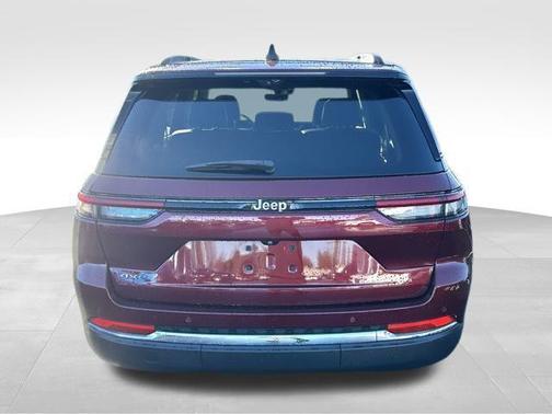 2022 Jeep Grand Cherokee 4xe Base