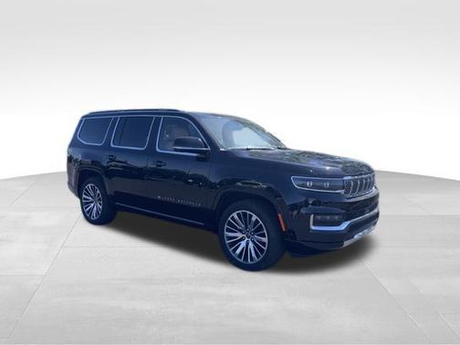 Diamond Black Crystal Pearlcoat 2024 Jeep Grand Wagoneer Series III 4x4
