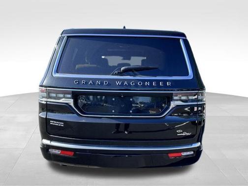 Diamond Black Crystal Pearlcoat 2024 Jeep Grand Wagoneer Series III 4x4