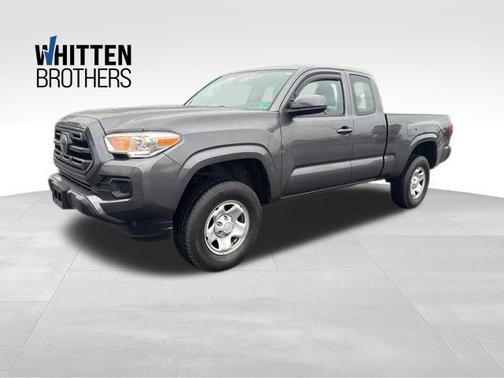 Magnetic Gray Metallic 2018 Toyota Tacoma SR