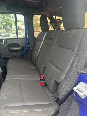 Ocean Blue Metallic Clearcoat 2019 Jeep Wrangler Unlimited Sport