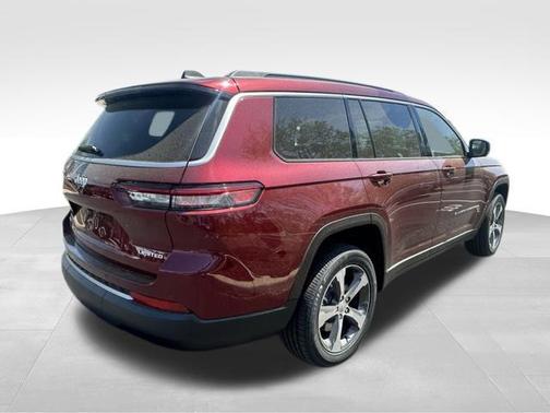 Velvet Red Pearlcoat 2026 Jeep Grand Cherokee L Limited