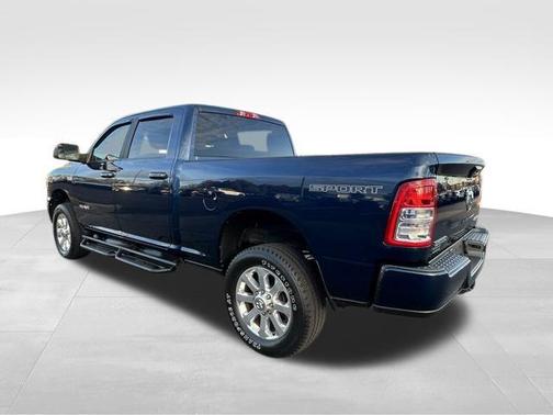 2022 RAM 2500 Big Horn Crew Cab 4x4 6'4' Box