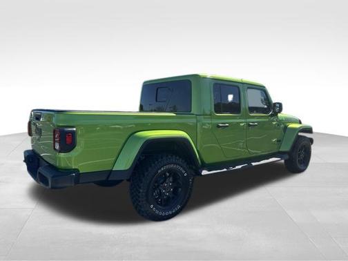 2025 Jeep Gladiator High Tide