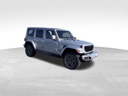 Silver Zynith Clearcoat 2024 Jeep Wrangler 4xe High Altitude
