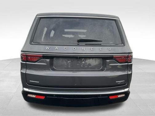 2022 Jeep Wagoneer Series II 4x4