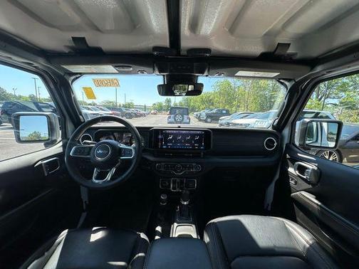 Bright White Clearcoat 2024 Jeep Wrangler 4xe Sahara