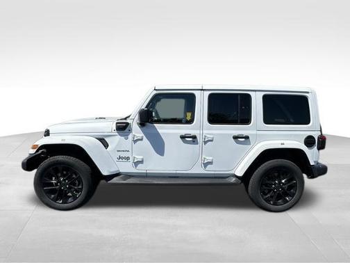 Bright White Clearcoat 2024 Jeep Wrangler 4xe Sahara