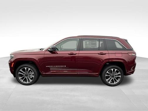 2025 Jeep Grand Cherokee Overland