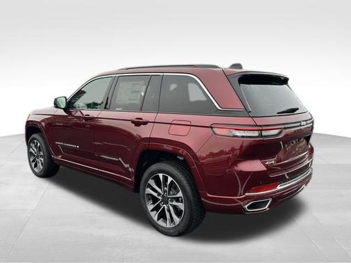 2025 Jeep Grand Cherokee Overland