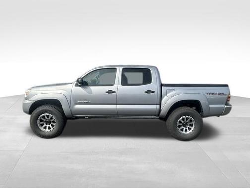 2014 Toyota Tacoma Base