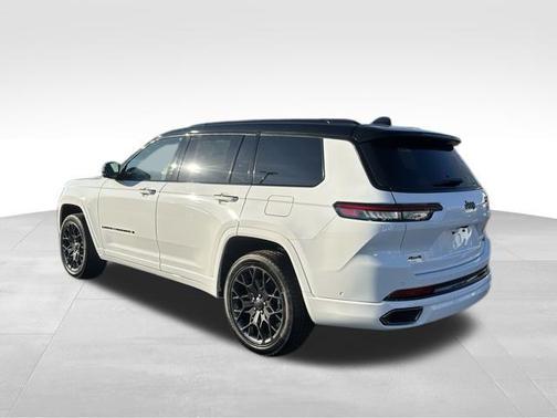 2025 Jeep Grand Cherokee L Summit