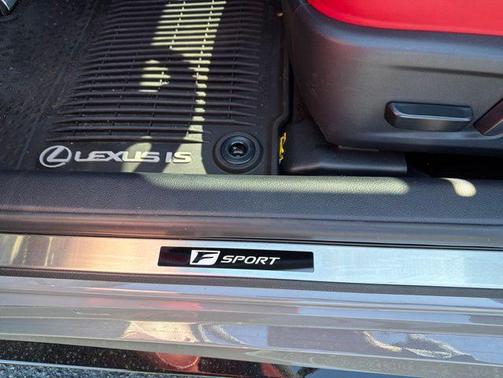 incognito 2025 Lexus IS 500 F SPORT Performance