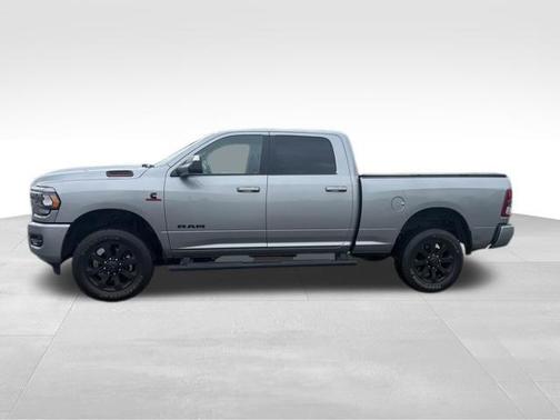 Billet Silver Metallic Clearcoat 2022 RAM 2500 Lone Star Crew Cab 4x4 6'4' Box