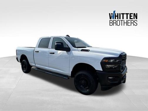 2025 RAM 2500 Tradesman Crew Cab 4x4 6'4' Box