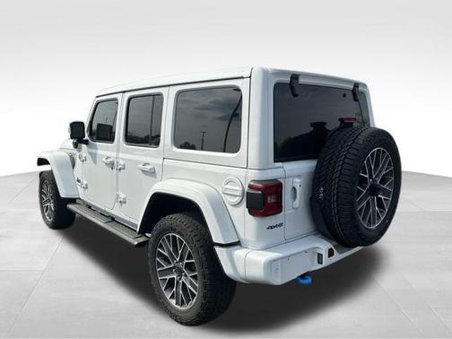 Bright White Clearcoat 2024 Jeep Wrangler 4xe High Altitude
