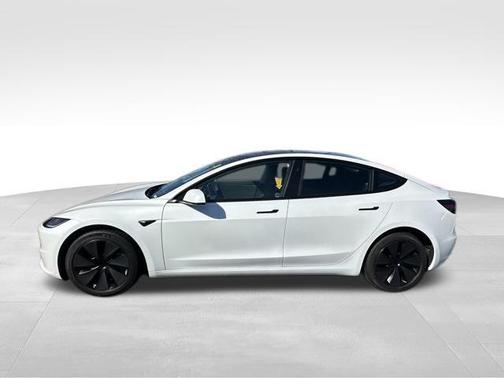 2024 Tesla Model 3 Long Range