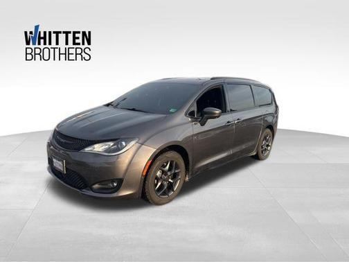 2020 Chrysler Pacifica Touring-L Plus