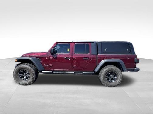 Snazzberry Pearlcoat 2022 Jeep Gladiator Mojave 4x4