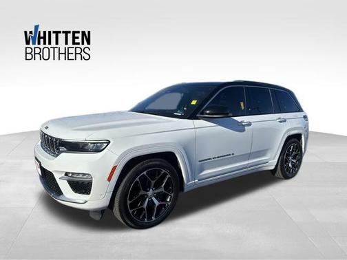 2022 Jeep Grand Cherokee Summit