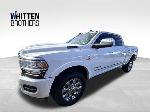 Bright White Clearcoat 2019 RAM 2500 Limited Crew Cab 4x4 6'4' Box